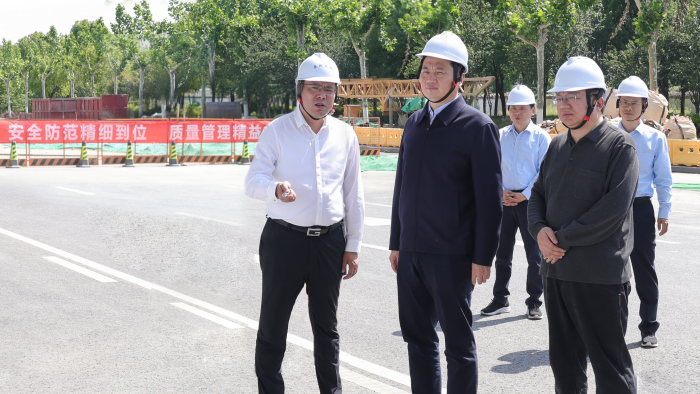 姜冬冬专题调研城市建设项目